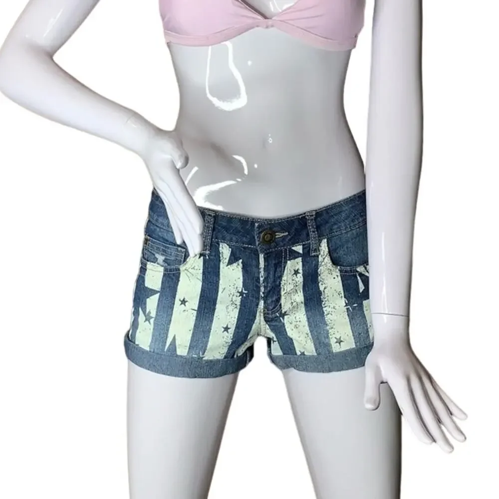 lei Ashley Low Rise Montana Shorts Size 5 Patriotic Stars and Stripes gr…